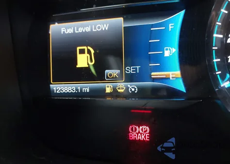 2015 Ford Taurus Sel из США, поврежденный, VIN 1FAHP2H83FG122619